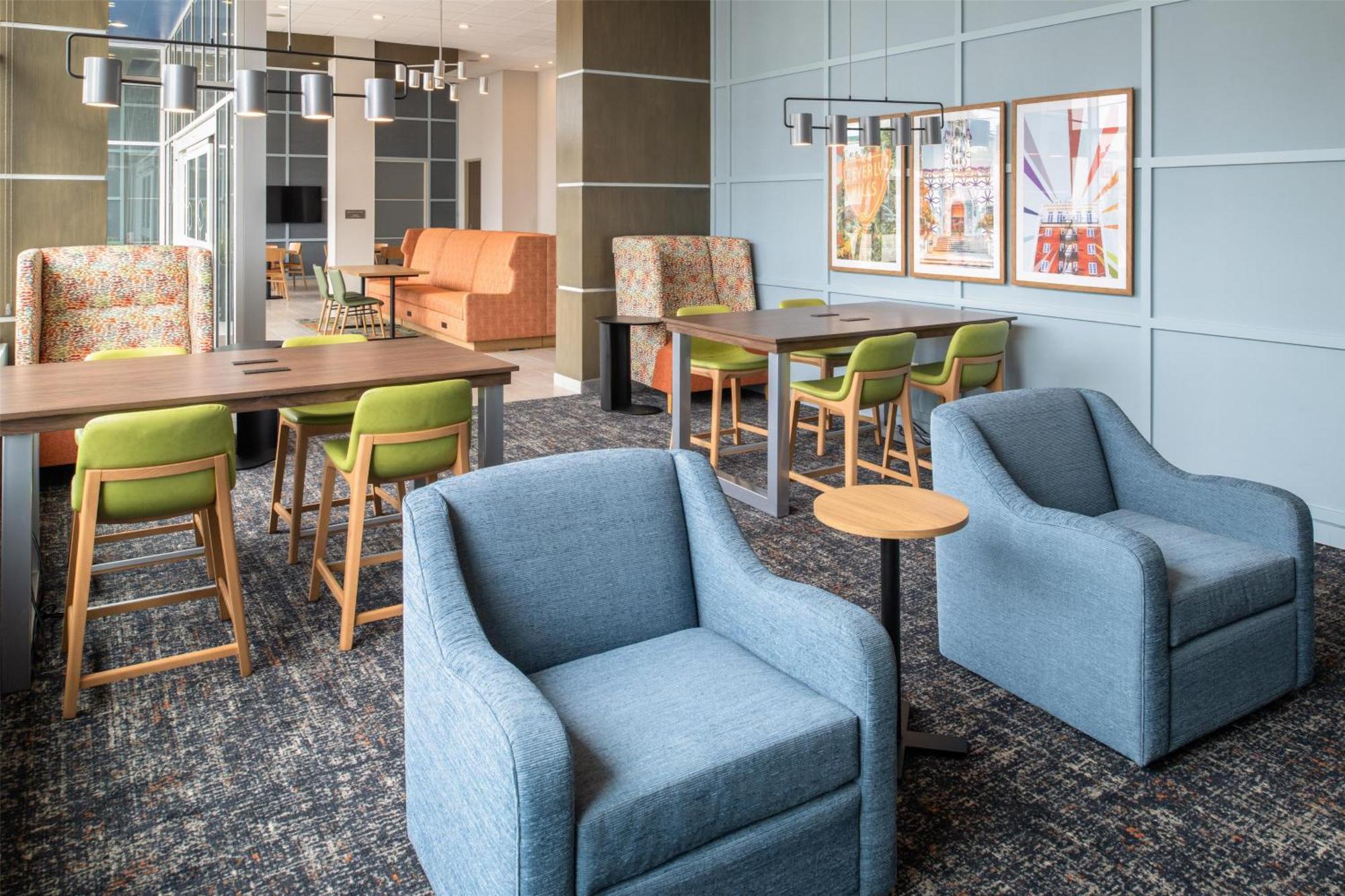 Hampton Inn By Hilton North Hollywood — Fotos 1